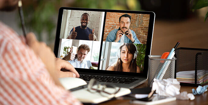 Running remote board meetings Running remote board meetings